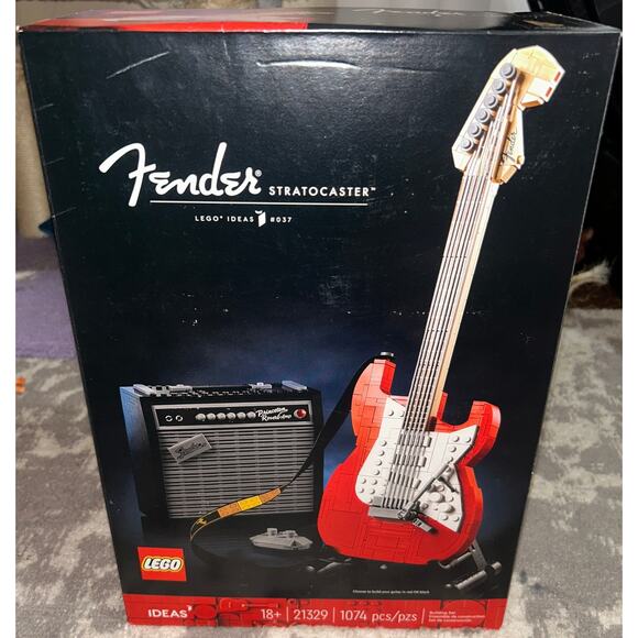 Lego Ideas Stratocaster Fender Guitar Building Set (NEW) - Picture 1 of 4